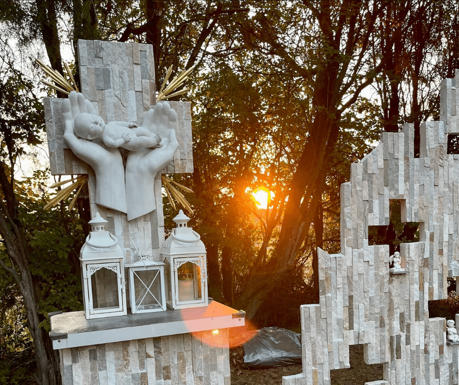 Sonnenaufgang im Gebetsgarten